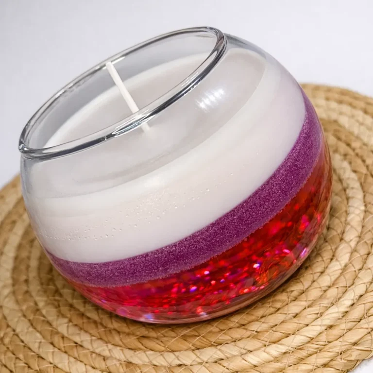Vela artesanal de 3 capas con gel translúcido y efecto agua con brillo