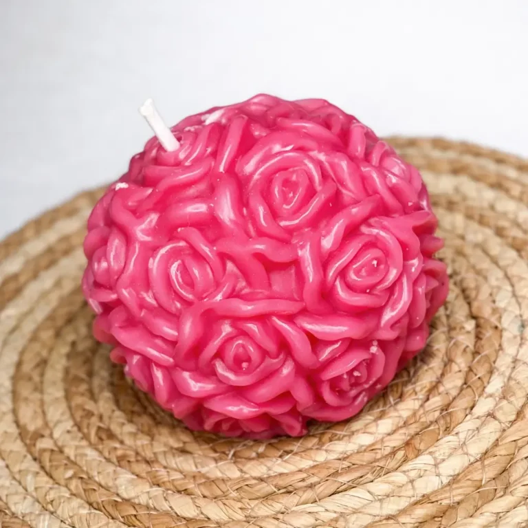 Vela artesanal en forma de esfera